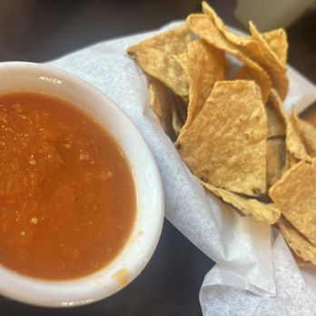 Manuel's - Chips and Salsa - Mexican Near Me - Austin, Texas