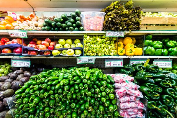 Bymore Supermercado by null