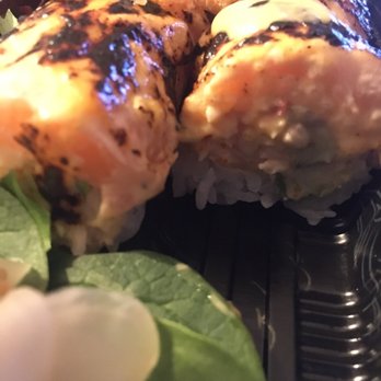 YoFresh Yogurt Cafe - Magic roll - Desserts Near Me - Ridgewood, New York