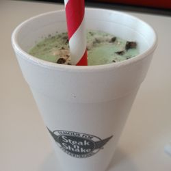 Steak ’n Shake - Mint Oreo Shake