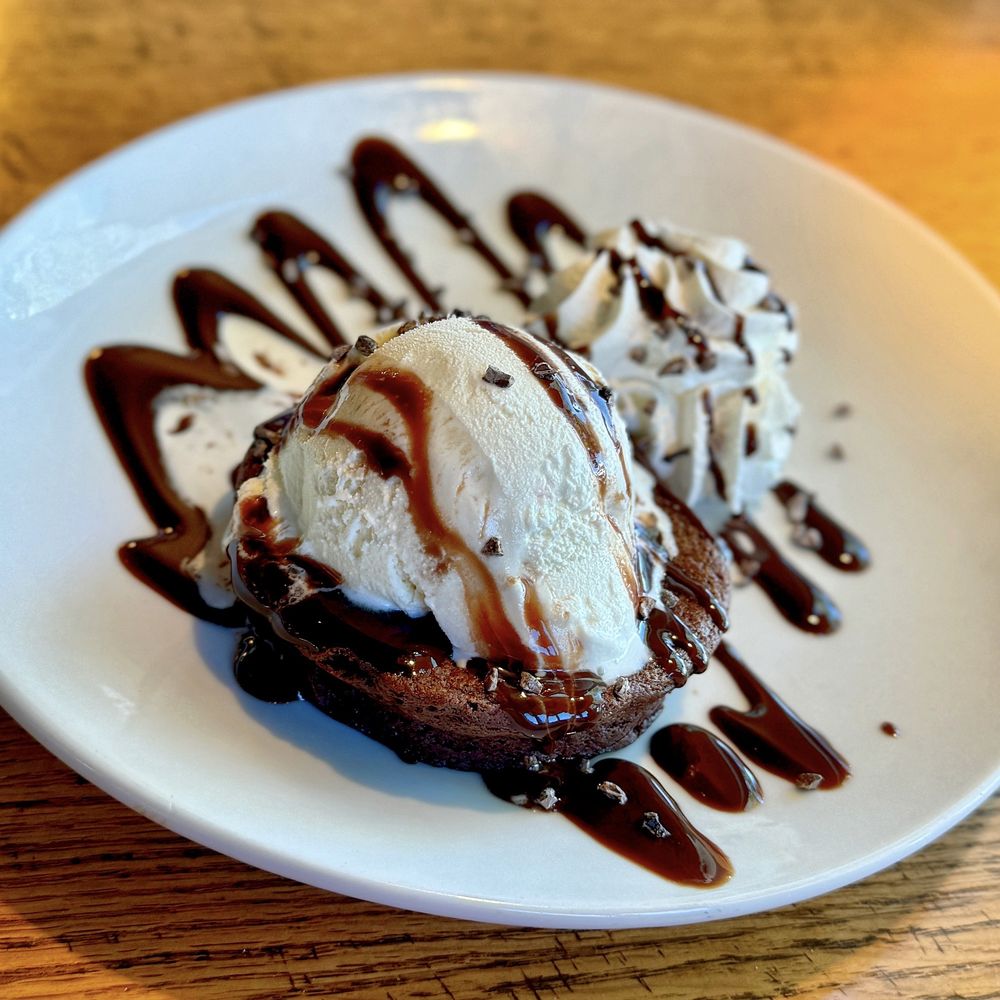 California Pizza Kitchen - Belgian Chocolate Soufflé Cake - Pizza Near Me - San Diego, California