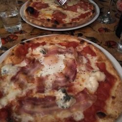 Sicilian Art Pizzaria - Delicious pizza!