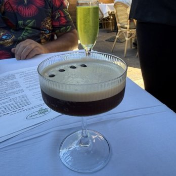 Bella Saratoga - Black Martini - Italian Near Me - Saratoga, California