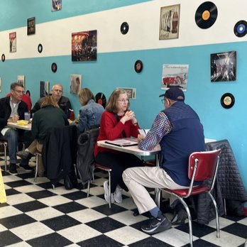 Main Street Diner - Interior - New American Near Me - Frankfort, Kentucky Main Street Diner - Interior - New American Near Me - Frankfort, Kentucky