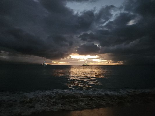 OUTRIGGER Kāʻanapali Beach Resort by null