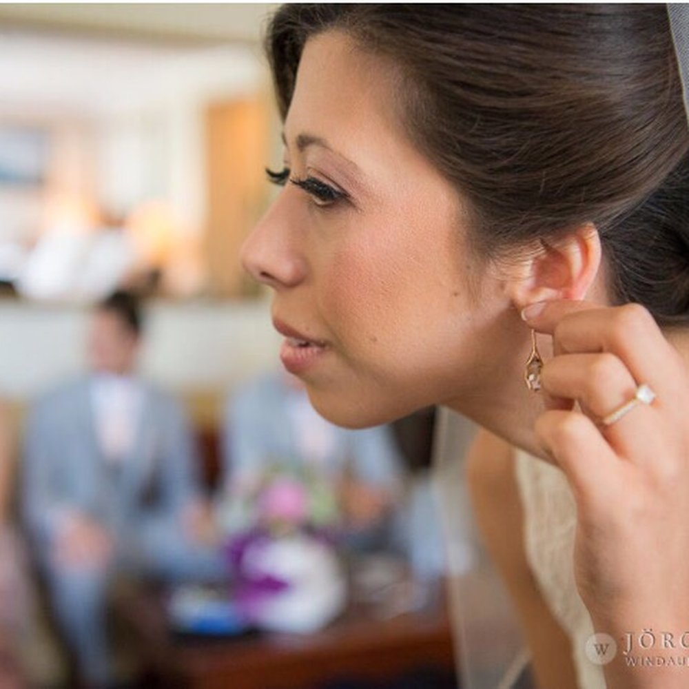 Wedding hair by Donnie Wedding hair by Donnie