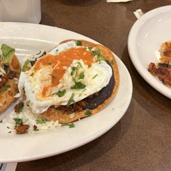 Mom's Golden Griddle - Huevos Rancheros and Home Fries