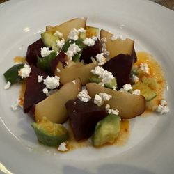 204 Main Bar & Bistro - Summer salad