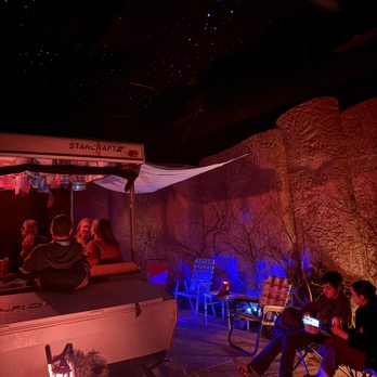 DEAD LETTER NO.9 - Updated February 2026 - 16 Photos - 63 Grand St