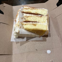 Coconut Cream- Slice and Tiramisu Cake - Slice Coconut Cream- Slice and Tiramisu Cake - Slice