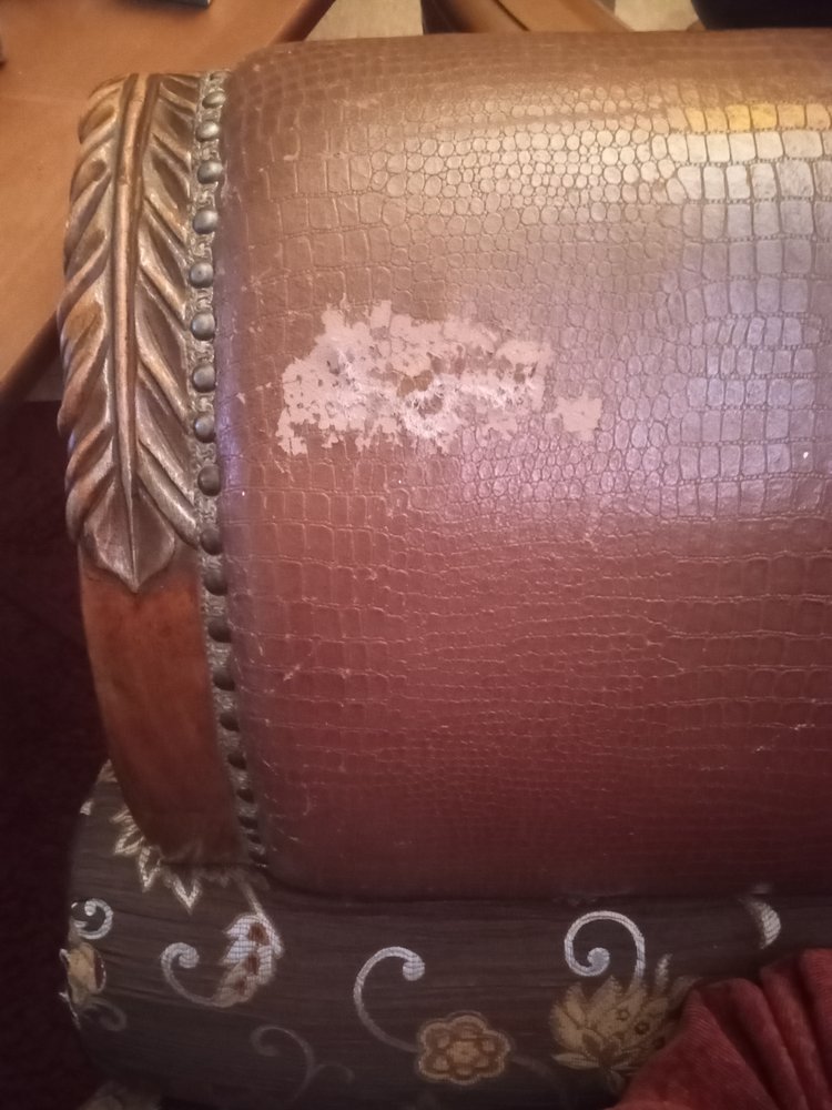 MARTIN’S UPHOLSTERY Updated June 2024 15418 Lone Eagle St