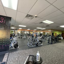 Anytime Fitness - Weights