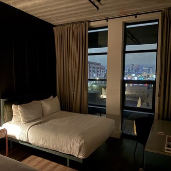 Waymores - Double room with a view - Hotels Near Me - Nashville, Tennessee