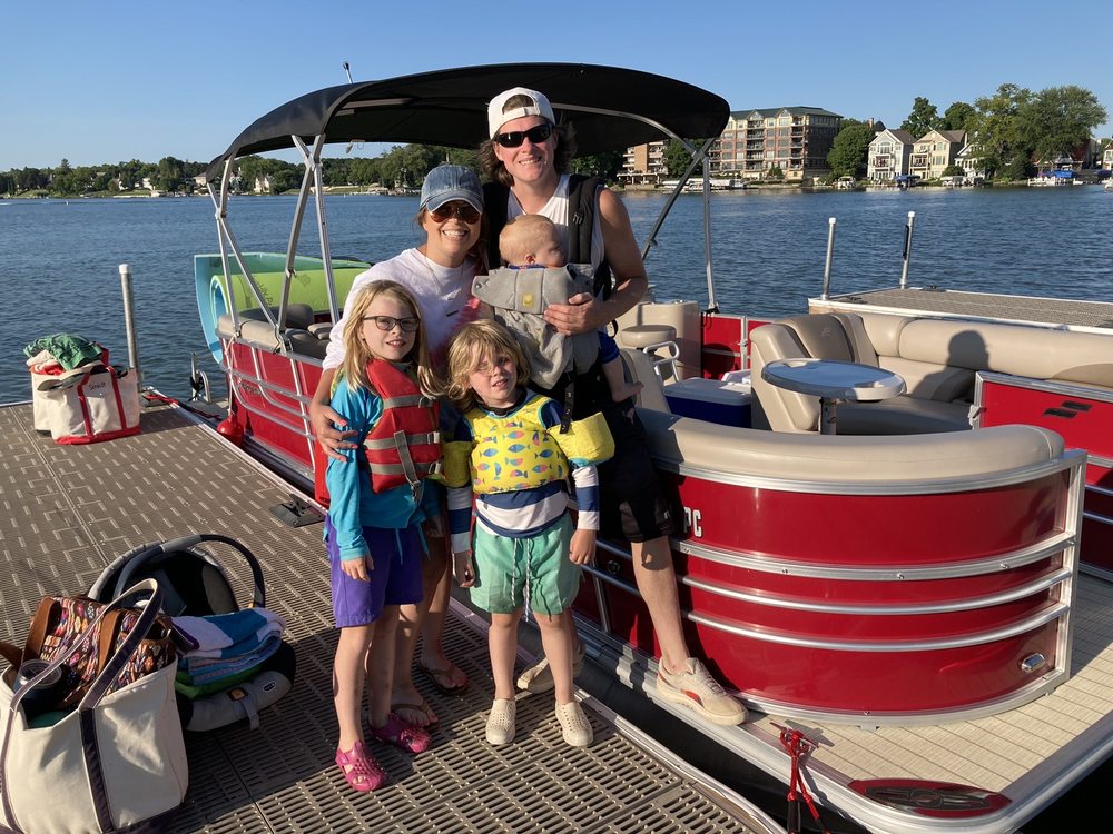 LAC LA BELLE BOAT RENTALS Updated July 2024 Oconomowoc, Wisconsin