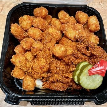 Hattie B's Hot Chicken - Very fresh at 8:30 AM. With way too many tots - Chicken Shop Near Me - Nashville, Tennessee Hattie B's Hot Chicken - Very fresh at 8:30 AM. With way too many tots - Chicken Shop Near Me - Nashville, Tennessee