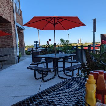 Cafe Diem - Cute patio - Breakfast & Brunch Near Me - Papillion, Nebraska