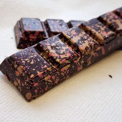 Indulgence Chocolatiers - PB&J bar