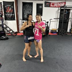 The Old Guard Thai Boxing Club - Workshop with Stamp Fairtex