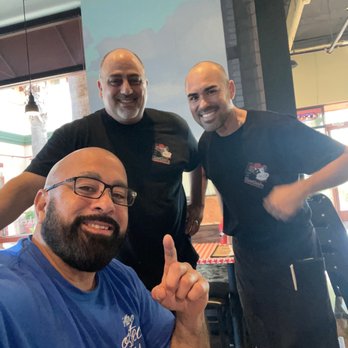 Moo Moo's Burger Barn - Ramzi and Geraldo - Burgers Near Me - Rocklin, California Moo Moo's Burger Barn - Ramzi and Geraldo - Burgers Near Me - Rocklin, California