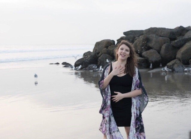 Lily Rose Healing Logo