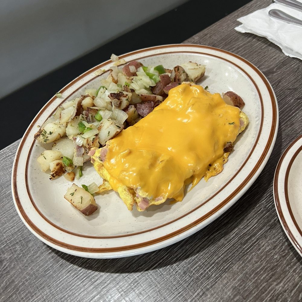 George's Bar and Grill - Yummers!! - Breakfast & Brunch Near Me - Lockeford, California