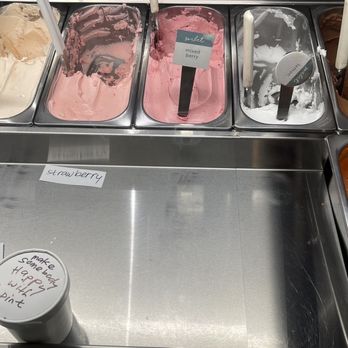 Cafe Gelato - Ice Cream & Frozen Yogurt Near Me - Winston-Salem, North Carolina Cafe Gelato - Ice Cream & Frozen Yogurt Near Me - Winston-Salem, North Carolina