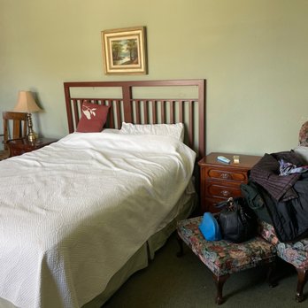 Julian Lodge - Bed & Breakfast Near Me - Julian, California Julian Lodge - Bed & Breakfast Near Me - Julian, California