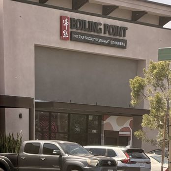 Boiling Point - Comfort Food Near Me - Garden Grove, California