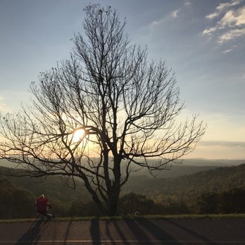 Rocky Knob Visitor Center - Visitor Centers Near Me - Floyd, Virginia Rocky Knob Visitor Center - Visitor Centers Near Me - Floyd, Virginia