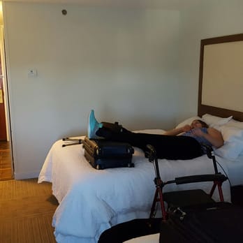 Hampton Inn Birch Run/Frankenmuth - Basic room - Hotels Near Me - Birch Run, Michigan