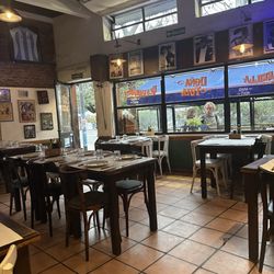 Doña Tota - Interior of the restaurant (they also have outdoor seating
