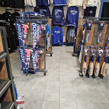 Dodgers Clubhouse - Sports Wear Near Me - Universal City, California Dodgers Clubhouse - Sports Wear Near Me - Universal City, California