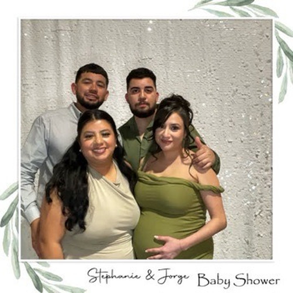 Laughing Faces Photo Booth - Photo Booth Rentals Near Me Laughing Faces Photo Booth - Photo Booth Rentals Near Me