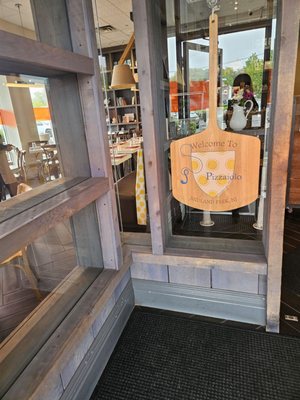 Pizzaiolo by Brothers by null