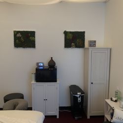 Gloria Pacheco, MT - Suite
