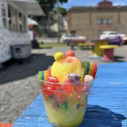 Antojitos Food Truck Park