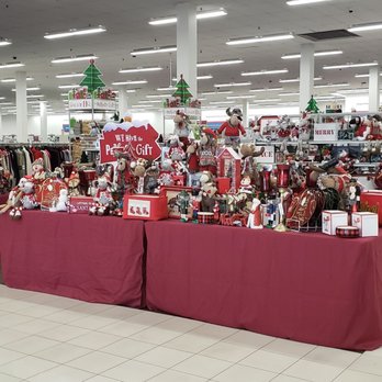 Burlington - Xmas decor - Department Stores Near Me - Miami, Florida