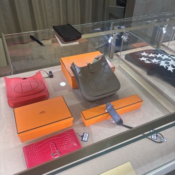 CASAZAKI TOKYO - Updated January 2026 - 280 Beach Walk, Honolulu