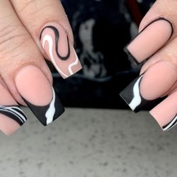 Super Nails & Spa
