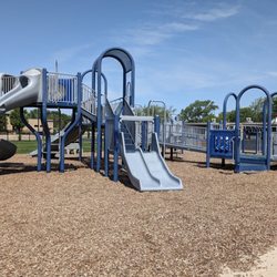 Four Seasons Park