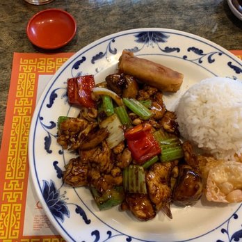 Red Chopstick - Lunch Special Kung Pao Chicken - Chinese Near Me - Sedona, Arizona