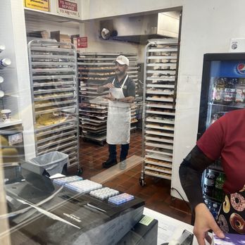 Heavenly Donuts - Donuts Near Me - Portland, Oregon