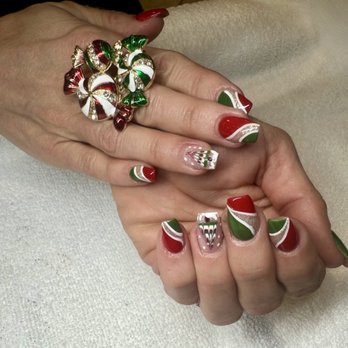 TLC Nails & Spa - Christmas nails done by Peter!  Love - Nail Salons Near Me - Naples, Florida