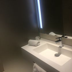 Hôtel Campanile Metz Nord - Bathroom