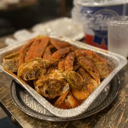 The Juicy Seafood - Weekend special w/ an extra lb of snow crab