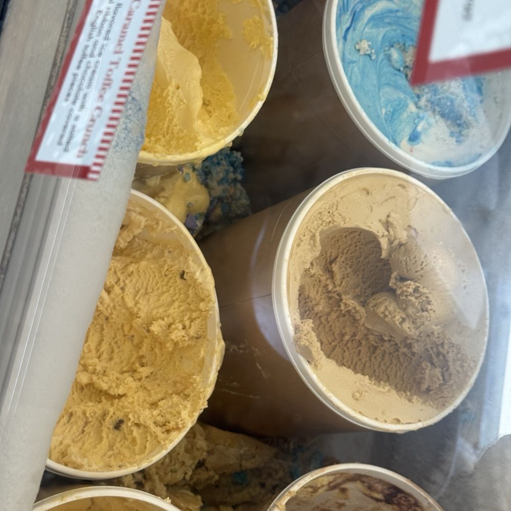 Central Dairy - Ice Cream & Frozen Yogurt Near Me - Jefferson City, Missouri