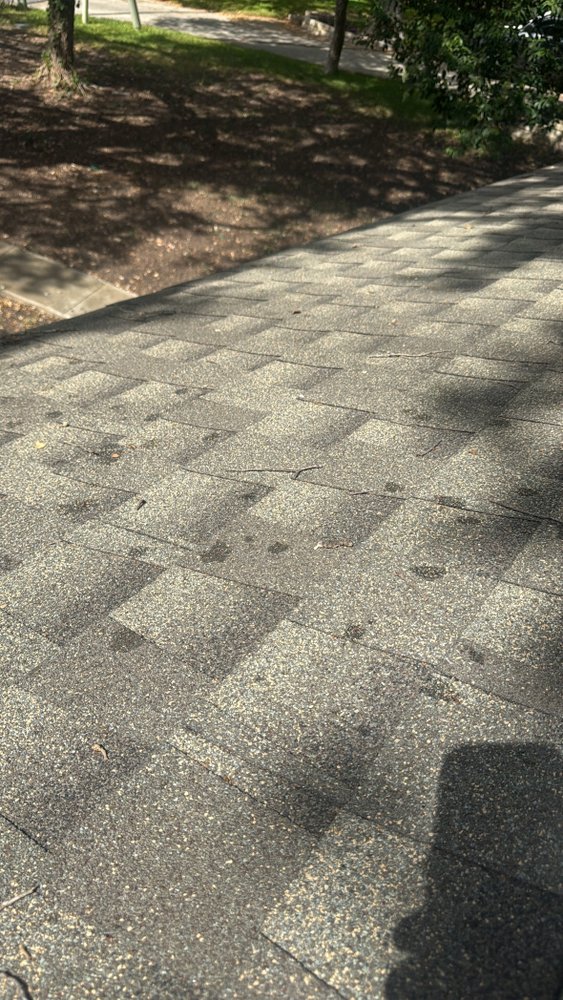 Slide of Howdy Roofing