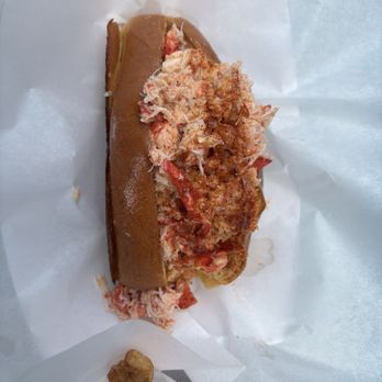 The Conch Shack - Lobster roll 10/10 !! - Seafood Near Me - Key West, Florida