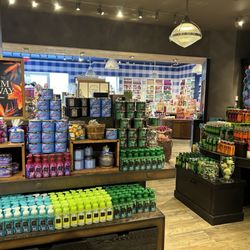 Bath & Body Works