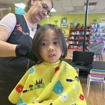 Fran's Fun Cuts 4 Kids - Toddler hair cut - Kids Hair Salons Near Me - Upland, California